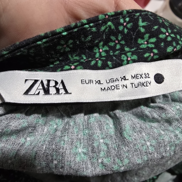 Zara Green Floral Pinfore Women's Apron Dress - Picture 3 of 8